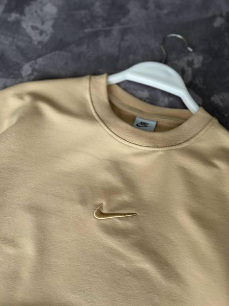 Чоловічий спортивний костюм Nike Футболка Штани бежевий Комплект Найк Моло-110-92 фото