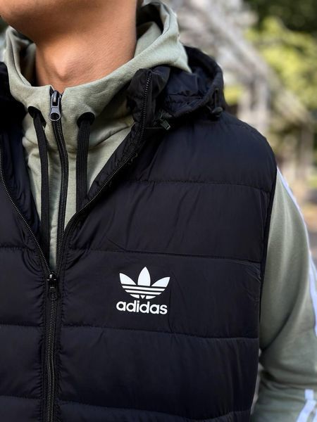 Мужская жилетка Adidas с капюшоном черная Безрукавка Адидас Мой-59 фото
