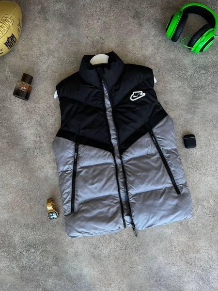 Мужская жилетка Nike без капюшона из плащевки серая с черным Безрукавка Найк демисезонная Моло-5TN фото