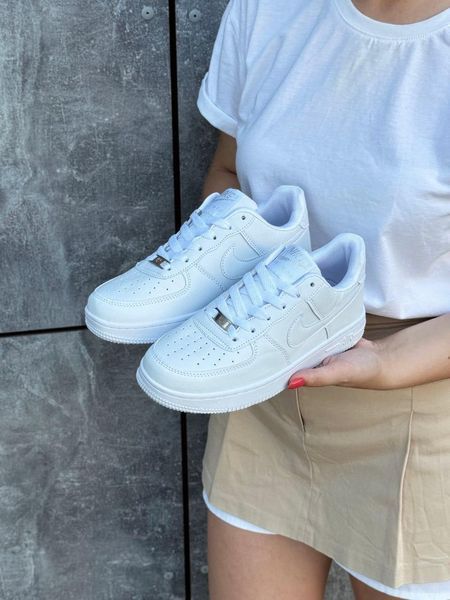 Женские кроссовки Nike Air Force Low кожаные белые Найк Аир Форс весенние Arm-NAF1 (коп2) фото