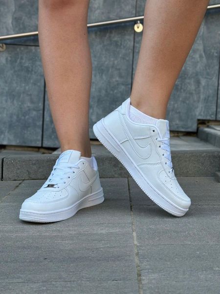 Женские кроссовки Nike Air Force Low кожаные белые Найк Аир Форс весенние Arm-NAF1 (коп2) фото