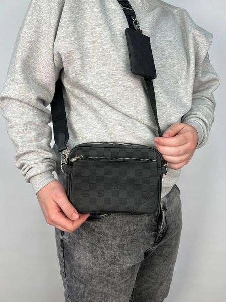 Чоловіча сумка крос-боді Louis Vuitton 3в1 з ключницею чорна Сумка Луї Віттон Cap-153 фото