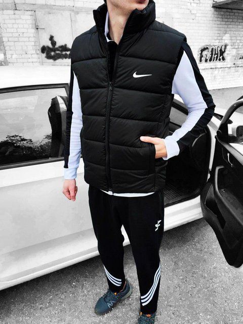 Мужская жилетка Nike черная без капюшона Безрукавка Найк из плащевки Мой-15 фото