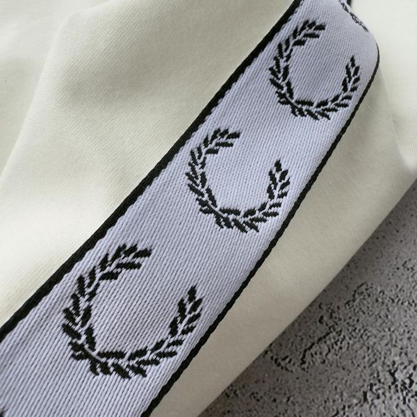 Чоловіча олімпійка Fred Perry з лампасами молочна Кофта Фред Пері на блискавці без капюшона Хар-526 фото
