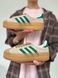 Женские кроссовки Adidas Gazelle на платформе замшевые бежевые с зелёным Адидас Газели Arm-Gazz_03456 фото 1