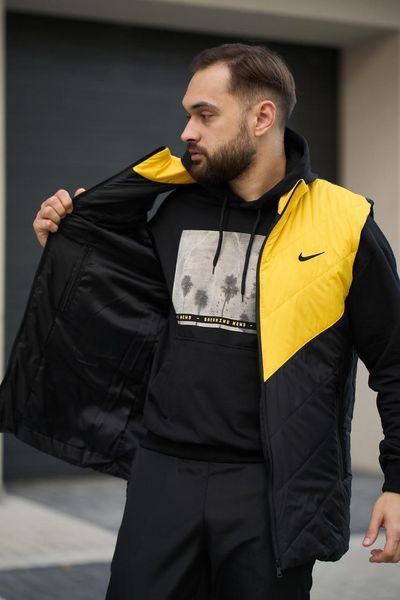 Мужская жилетка Nike без капюшона черная с желтым Безрукавка Найк весенняя осенняя Intr-1620128819 фото