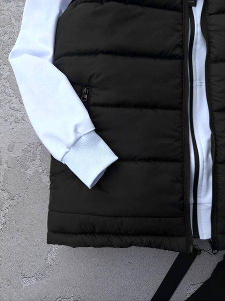 Мужской костюм Stone Island с патчем белый Комплект Стон Айленд Жилетка Кепка Хар-561 фото
