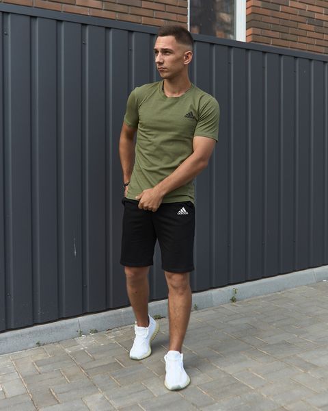 Мужской летний костюм Adidas Футболка Шорты хаки с черным комплект Адидас Intr-8797257875 фото