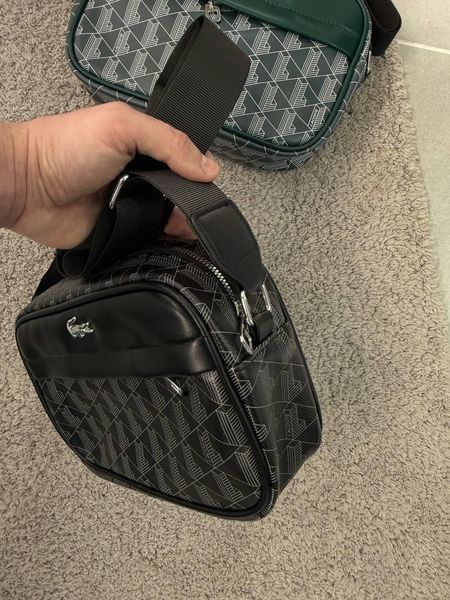 Сумка чоловіча Lacoste чорна Барсетка через плече Лакоста Cap-0102 фото