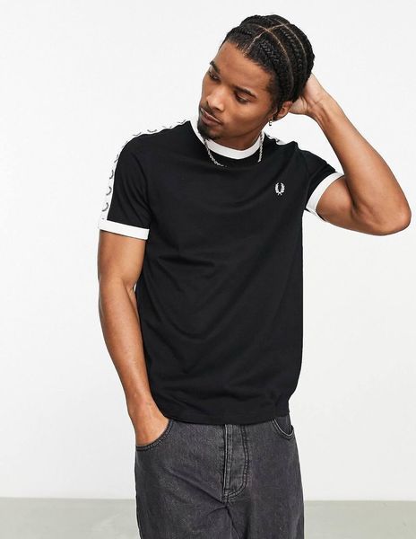 Чоловіча&nbsp;футболка Fred Perry біла з лампасами Фред Перрі Хар-609 фото