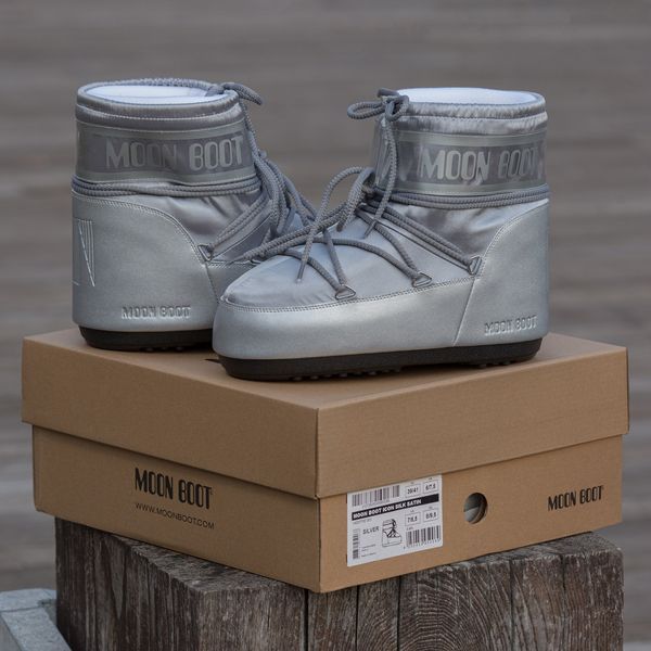 Женские зимние дутики Moon Boot серые In-3034 фото