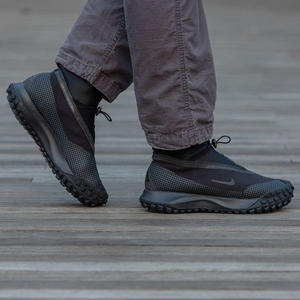 Чоловічі зимові кросівки Nike ACG Mountain Fly Gore-Tex чорні In-1197 фото