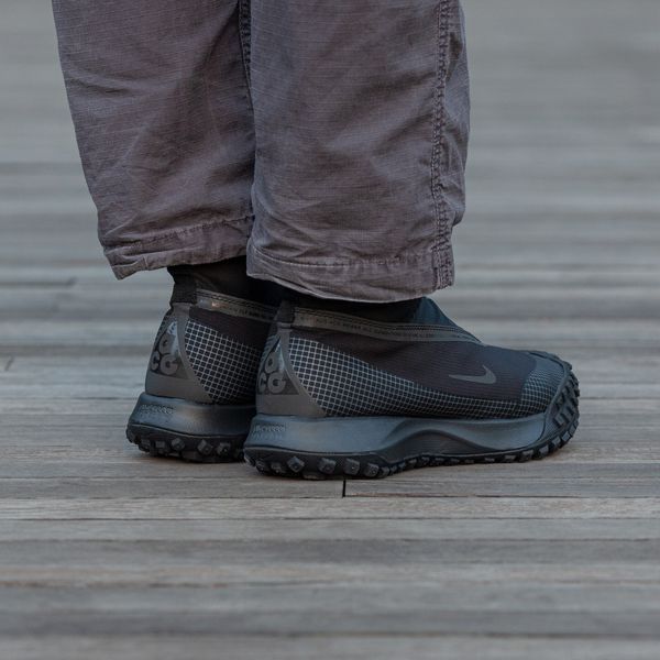 Чоловічі зимові кросівки Nike ACG Mountain Fly Gore-Tex чорні In-1197 фото