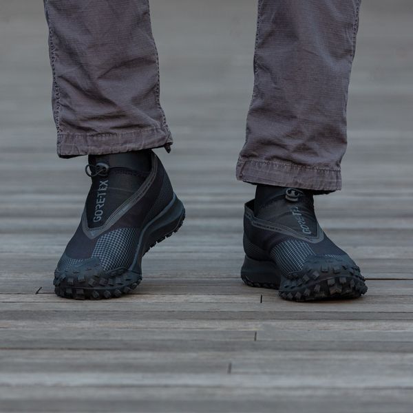 Чоловічі зимові кросівки Nike ACG Mountain Fly Gore-Tex чорні In-1197 фото