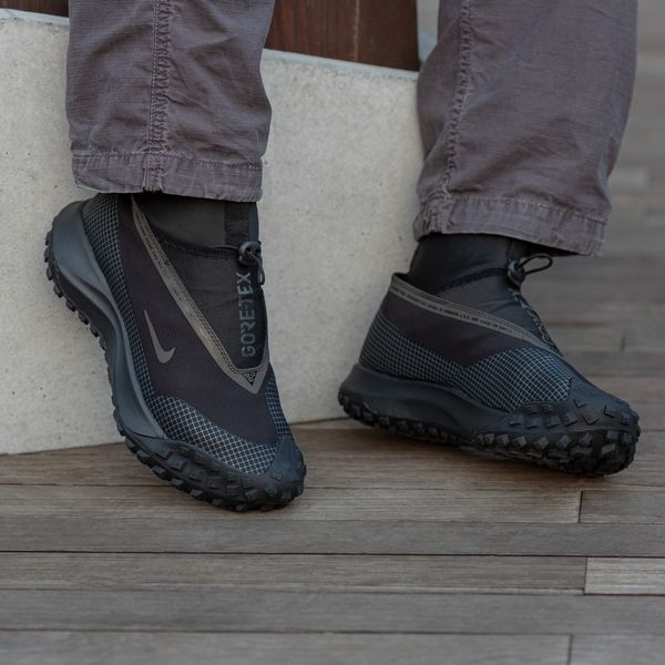 Чоловічі зимові кросівки Nike ACG Mountain Fly Gore-Tex чорні In-1197 фото