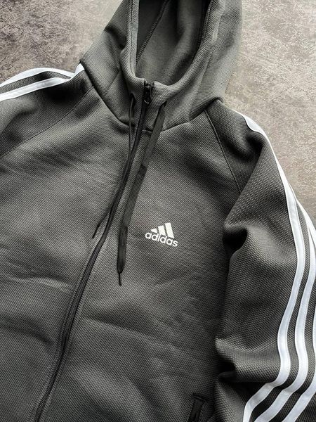 Мужской зимний спортивный костюм Adidas серый Комплект Адидас с капюшоном Univer-75 фото