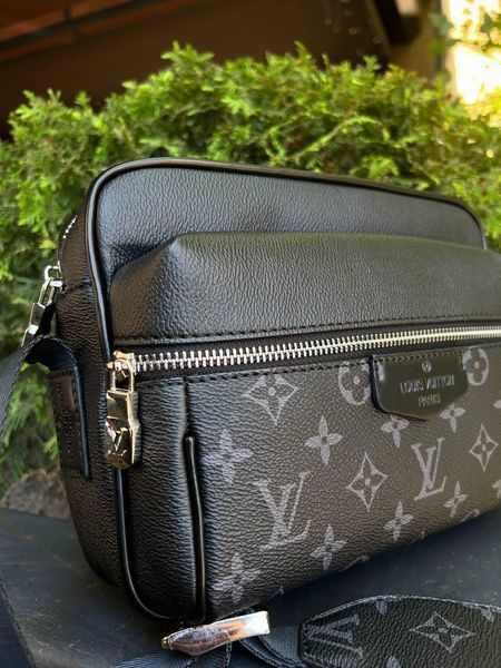 Мужская сумка через плечо Louis Vuitton черная Сумка кожаная Луи Виттон Cap-116 фото