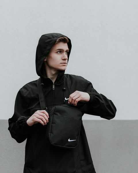 Мужской спортивный костюм Nike из плащевки черный Комплект Найк Анорак Штаны Барсетка Intr-1586873487 фото