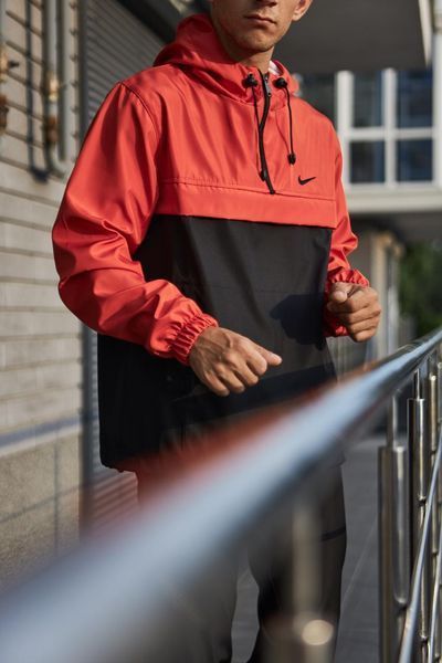 Мужской Анорак Nike черный с оранжевым Ветровка Найк демисезонная Intr-1590476403 фото