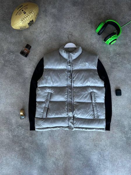 Чоловіча жилетка The North Face без капюшона сіра Безрукавка ТНФ з плащівки Моло-TNF62 фото