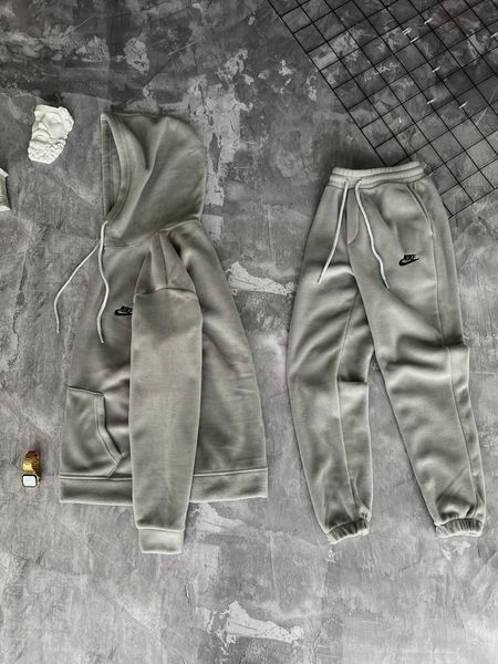 Мужской зимний спортивный костюм Nike серый Комплект Найк плюшевый Худи Штаны Моло-89-02 фото
