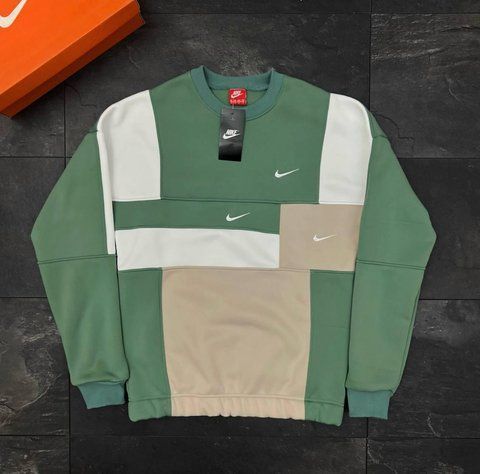 Мужской зимний свитшот Nike на флисе трицветный голубой Кофта Найк без капюшона Will-54 фото
