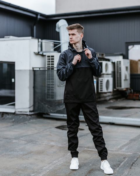 Чоловічий спортивний костюм Nike із плащової тканини чорний з сірим Комплект Найк Анорак Штани Барсетка Intr-1602058044 фото