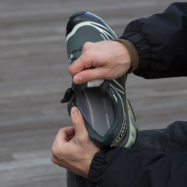 Чоловічі термокросівки Salomon XT-6 Gore-Tex сірі In-3078 фото
