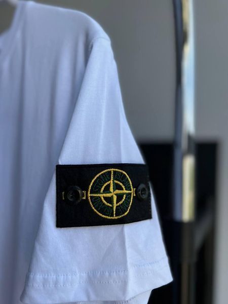 Мужской летний костюм Футболка Шорты Stone Island черно-белый с патчем Стон Айленд Моло-67-14 фото
