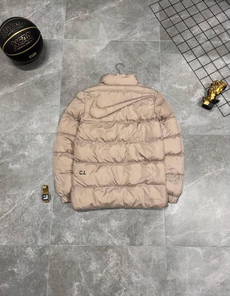 Чоловіча зимова куртка Nike Nocta бежева Пуховик Найк Нокта без капюшона Моло-34703 фото
