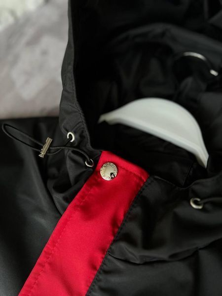 Чоловіча ветровка The North Face з плащової тканини червона з чорним Куртка ТНФ весняна Моло-XH5 фото