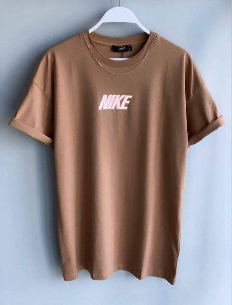 Чоловіча оверсайз футболка Nike коричнева Найк з рефлективним лого Моло-4087 фото
