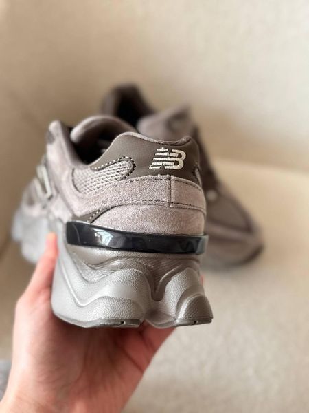 Жіночі кросівки New Balance 9060 коричневі замшеві Нью Беланс у сітку Arm-ZX223 фото