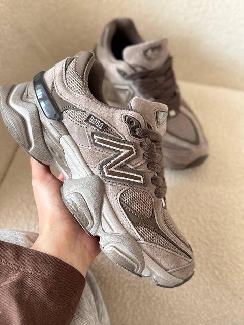 Жіночі кросівки New Balance 9060 коричневі замшеві Нью Беланс у сітку Arm-ZX223 фото