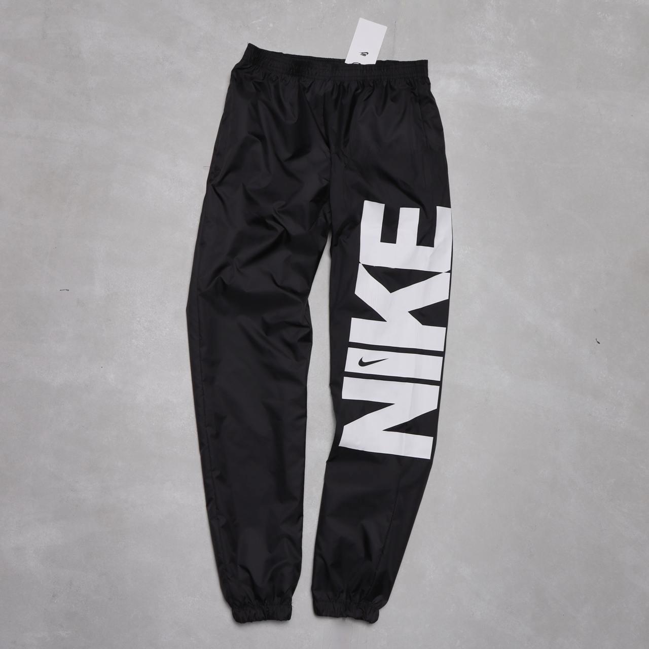 Мужские штаны Nike черные Брюки Найк из плащевки на резинке