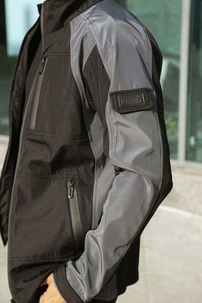 Мужская куртка из Soft Shell без капюшона черная с серым Intr-1589542223 фото