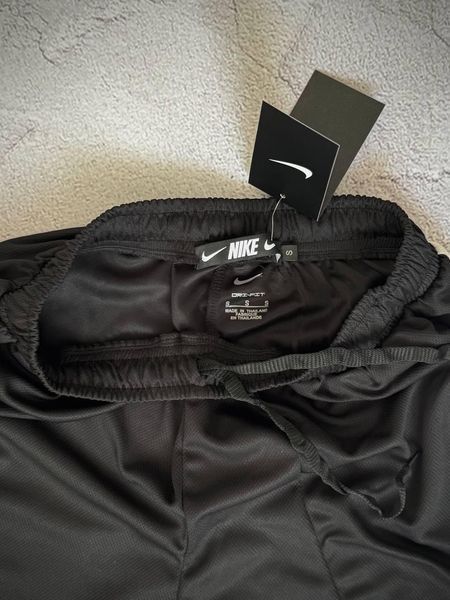 Чоловічі спортивні шорти Nike Big Swoosh чорні Найк Біг Свуш Arm-Dr_33994 фото