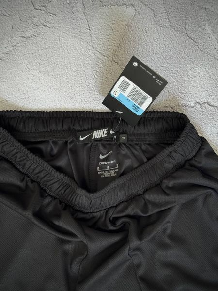 Чоловічі спортивні шорти Nike Big Swoosh чорні Найк Біг Свуш Arm-Dr_33994 фото