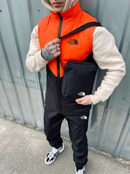 Мужской спортивный костюм The North Face из плащевки оранжевый Комплект ТНФ Жилетка Штаны Барсетка Intr-1620137284 фото