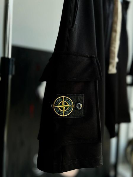 Чоловічий літній костюм Футболка Шорти Stone Island чорний з патчем Стон Айленд Моло-67-13 фото