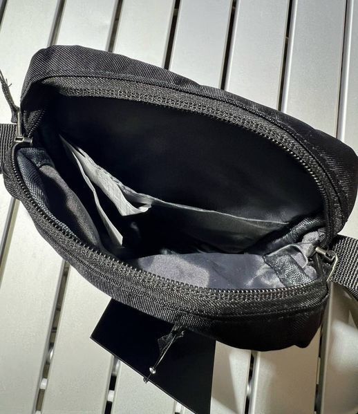 Мужская сумка мессенджер Arcteryx черная Барсетка через плечо Арктерикс Cap-0120 фото