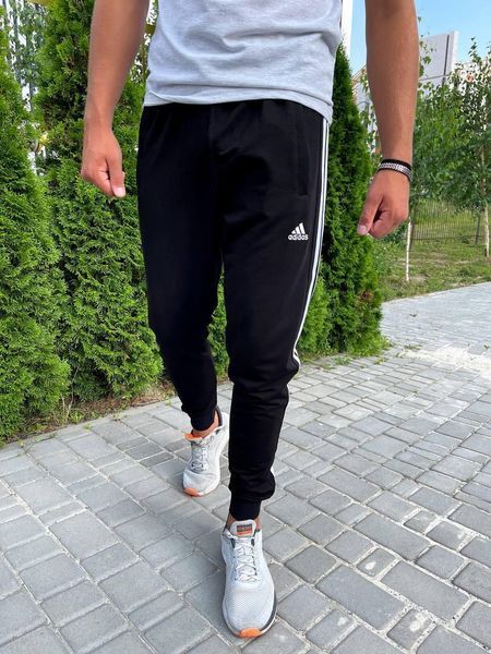 Мужские спортивные штаны Adidas с лампасами черные Брюки Адидас на манжетах Мой-93/Хар 3 фото