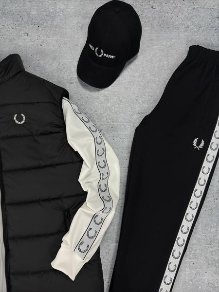 Мужской костюм Fred Perry с лампасами бордовый Комплект Фред Перри Жилетка Кепка Хар-558 фото