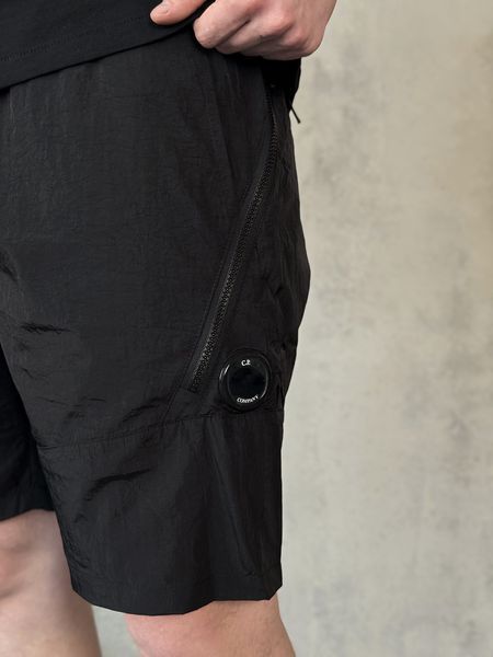 Чоловічі шорти C.P. Company Nylon чорні з лінзою Бриджі Сіпі Компані з нейлону Slav-art9601 (коп1) фото