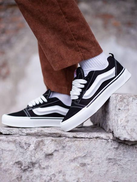 Жіночі кеди Vans Knu Skool чорно-білі замшеві Кросівки Ванс Кну Скул Arm-KNU1 (коп3) фото