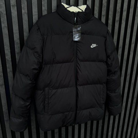 Чоловіча зимова двостороння куртка Nike Big Swoosh на хутрі чорна Пуховик Найк без капюшона Хар-485 2 фото