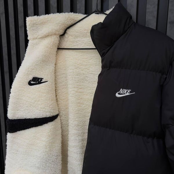 Чоловіча зимова двостороння куртка Nike Big Swoosh на хутрі чорна Пуховик Найк без капюшона Хар-485 2 фото