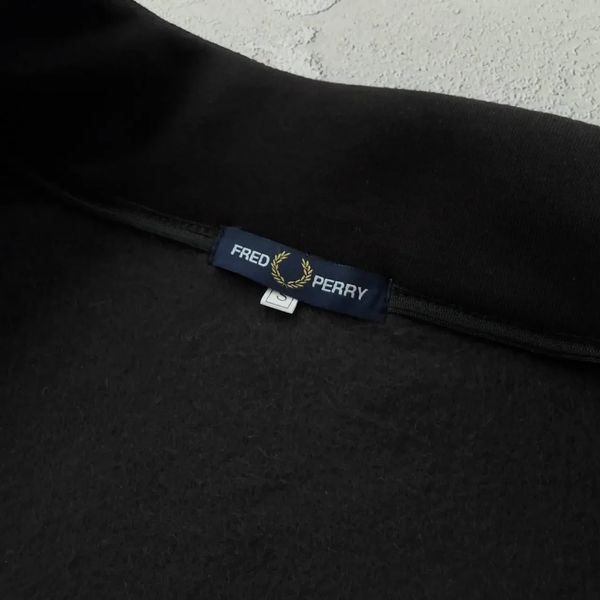 Мужская зимняя кофта Fred Perry с лампасами черная Олимпийка Фред Пери без капюшона Хар-509 фото