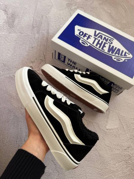 Мужские зимние кеды Vans Knu Skool черно-белые Ванс Кну Скул на меху замшевые Arm-1274 1 фото