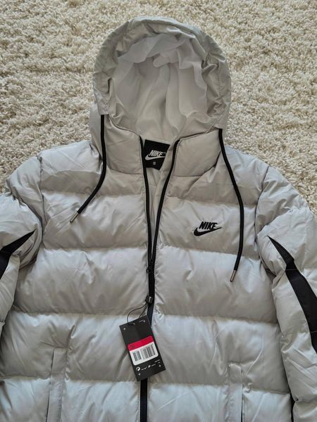 Чоловіча зимова куртка Nike сіра коротка Пуховик Найк Arm-MO3840 фото